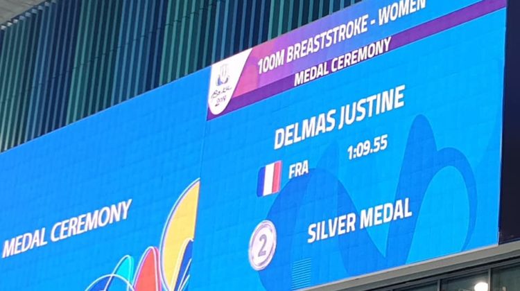 Festival Olympiques de la Jeunesse : Justine Delmas se classe 2e du 100m brasse. Festival Olympiques de la Jeunesse : Justine Delmas se classe 2e du 100m brasse.